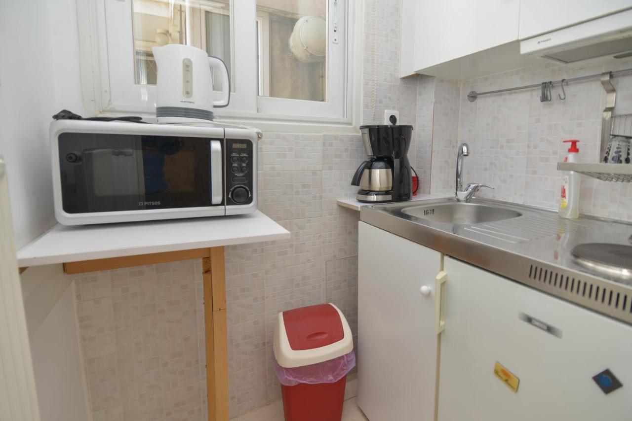 Athens Stylish Studio In Front Of Syntagma Metro Stop For 2 Ngoại thất bức ảnh